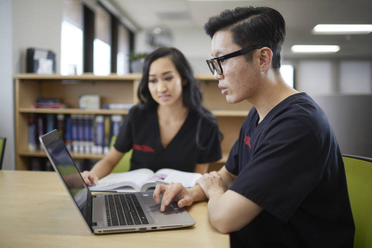 UNLV Psychology students studying online